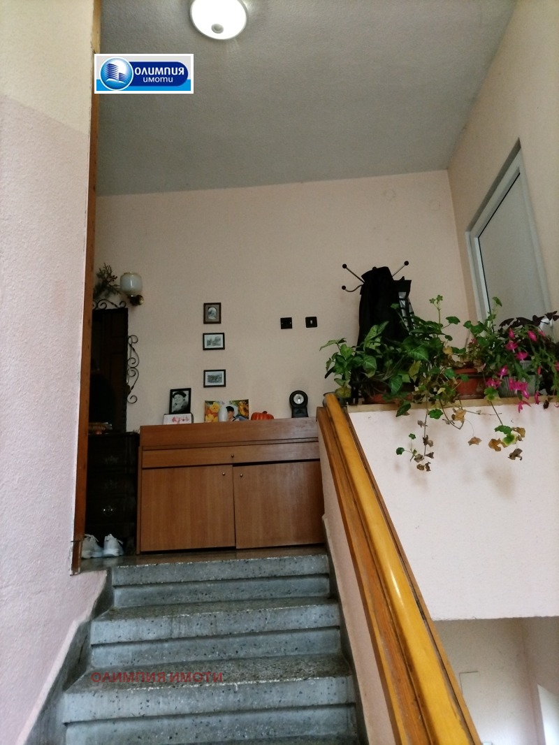 Продава КЪЩА, гр. Свищов, област Велико Търново, снимка 8 - Къщи - 53338512