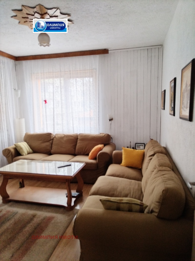 Продава КЪЩА, гр. Свищов, област Велико Търново, снимка 12 - Къщи - 53338512