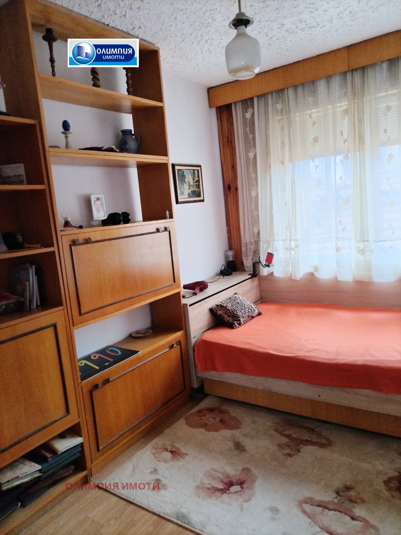 Продава КЪЩА, гр. Свищов, област Велико Търново, снимка 9 - Къщи - 53338512