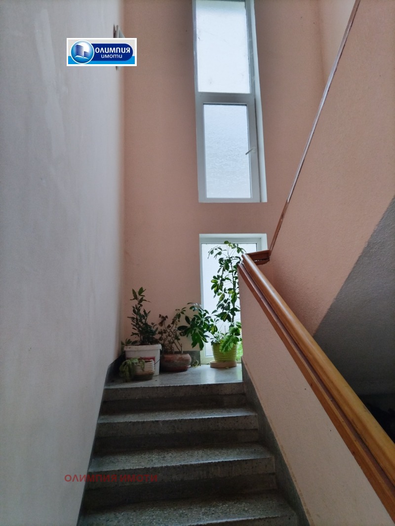 Продава КЪЩА, гр. Свищов, област Велико Търново, снимка 4 - Къщи - 53338512