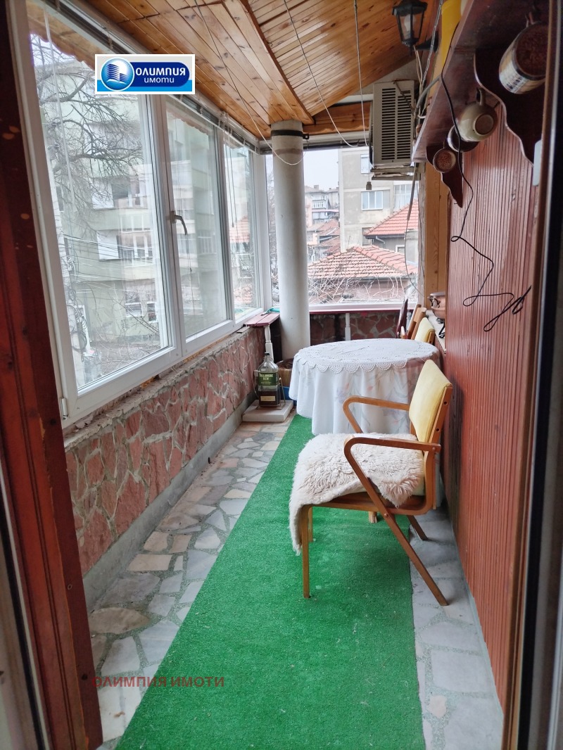 Продава КЪЩА, гр. Свищов, област Велико Търново, снимка 11 - Къщи - 53338512