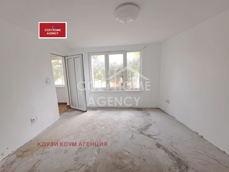 Продава КЪЩА, гр. Сливница, област София област, снимка 13 - Къщи - 53463002