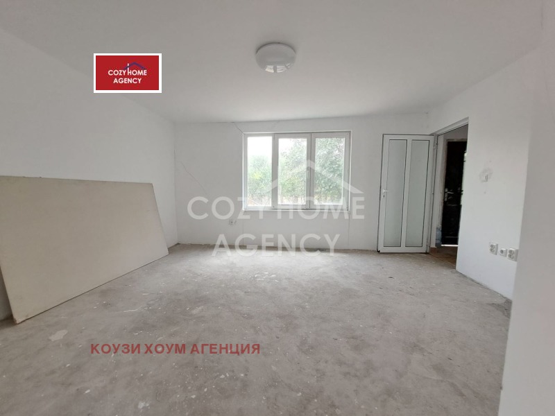 Продава КЪЩА, гр. Сливница, област София област, снимка 5 - Къщи - 53463002