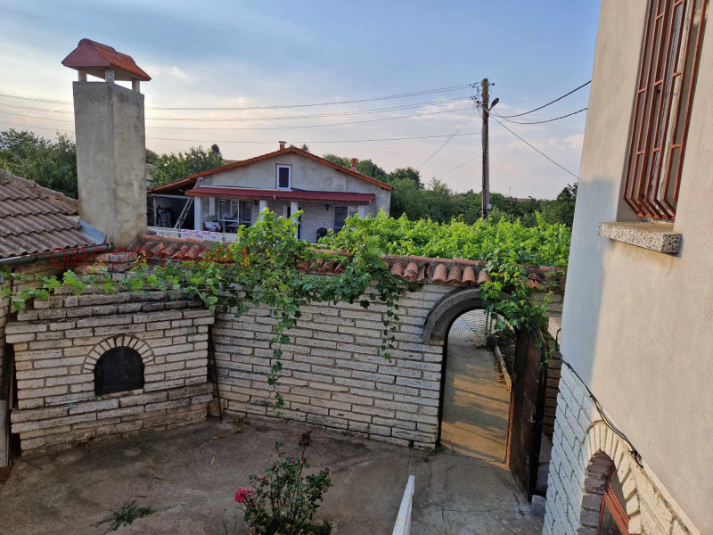 Продава ВИЛА, с. Плачидол, област Добрич, снимка 7 - Вили - 52783902