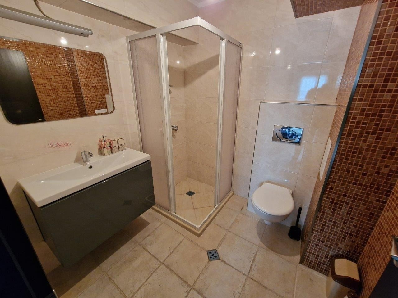 Продава 2-СТАЕН, гр. Пловдив, Коматевски възел, снимка 4 - Апартаменти - 54255022