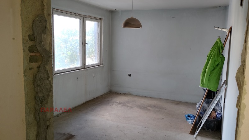 Продава 3-СТАЕН в град Добрич, Център - 112 кв.м / 115 000 € » 224 920.45 лв., ПАРАЛЕЛ