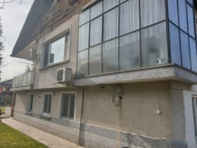 Hus Proslav, Plovdiv 1