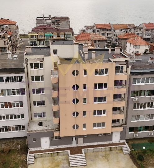 Продава 2-СТАЕН, гр. Поморие, област Бургас, снимка 2 - Апартаменти - 53271837