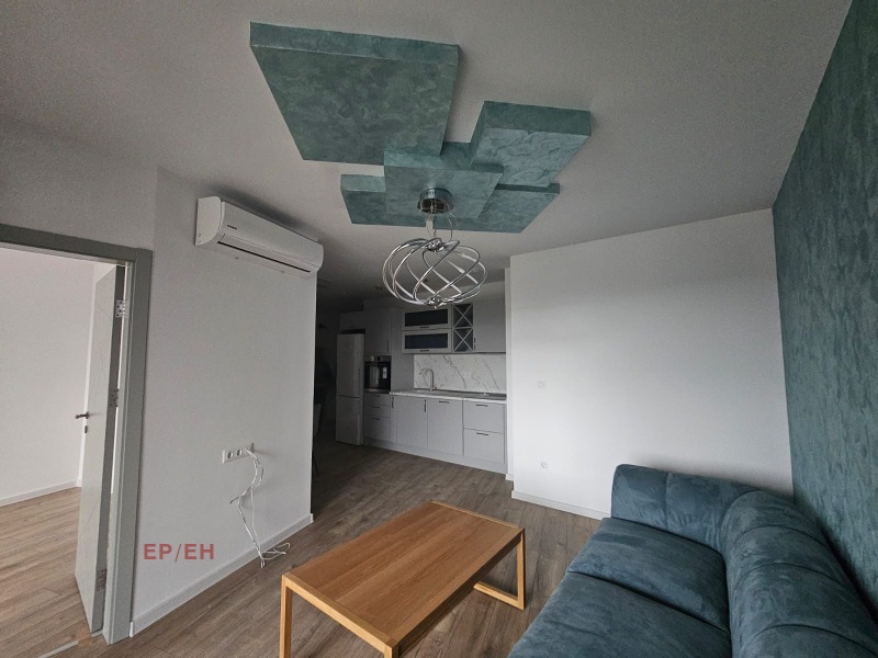 Продава  3-стаен град Шумен , Тракия , 107 кв.м | 28288389 - изображение [2]