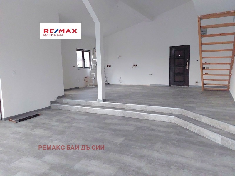 Продава КЪЩА, с. Изгрев, област Варна, снимка 7 - Къщи - 53253738