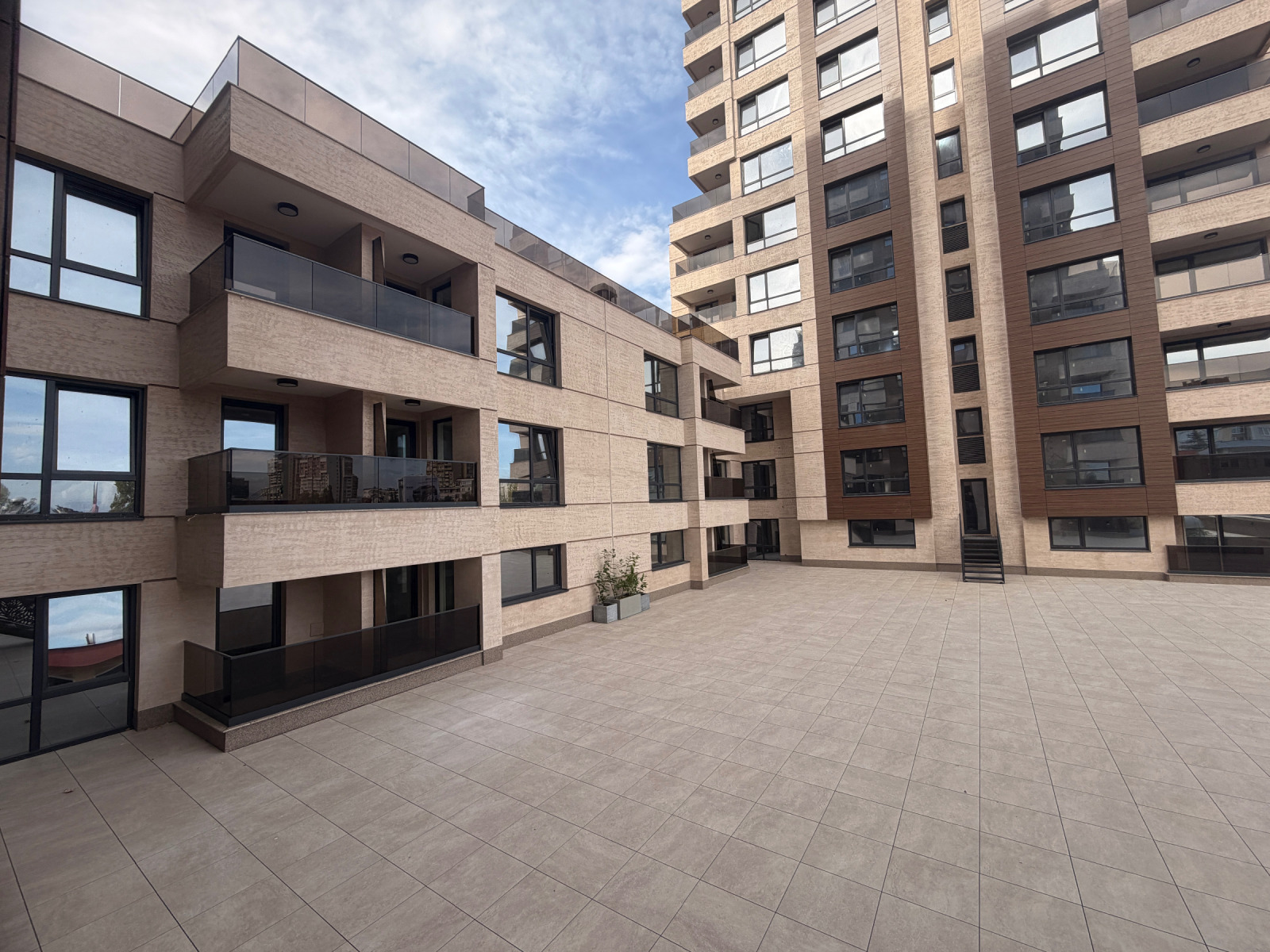 Продава 1-СТАЕН, гр. София, Младост 1А, снимка 2 - Апартаменти - 56288703