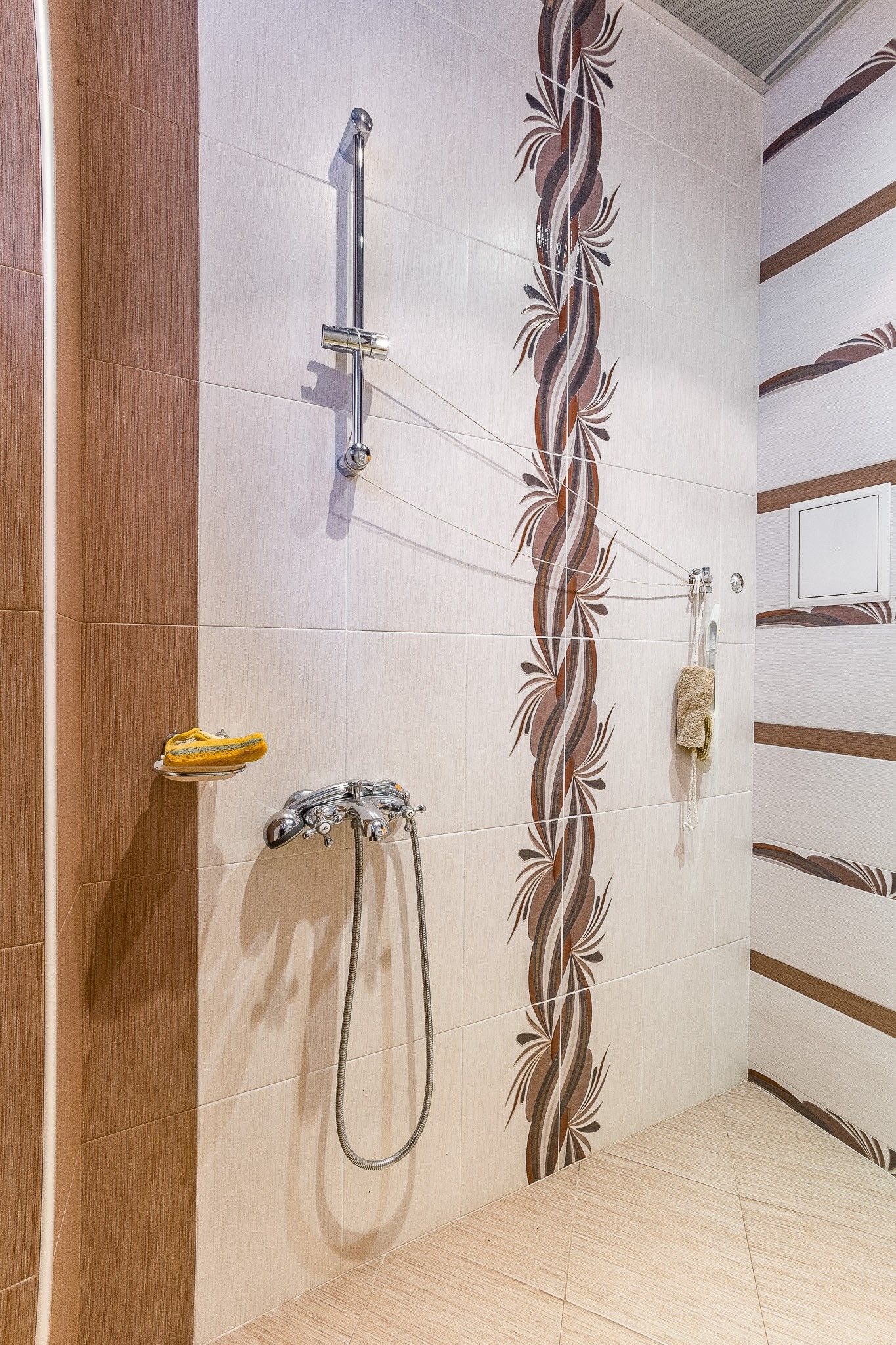 Продава 3-СТАЕН, гр. София, Докторски паметник, снимка 15 - Апартаменти - 53726994