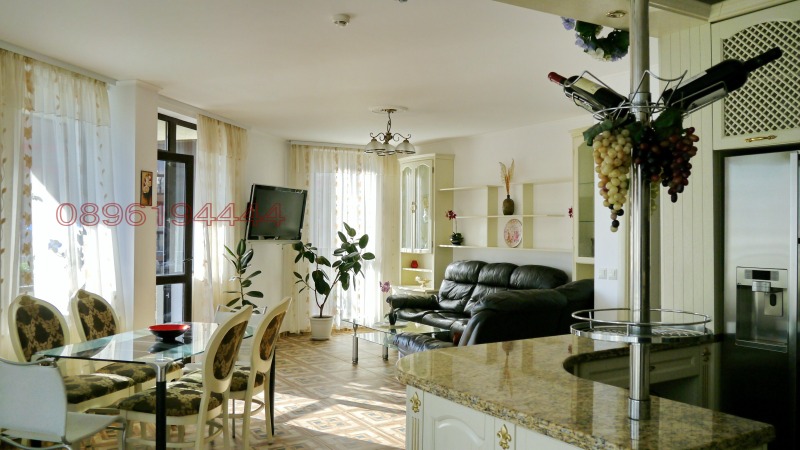 Продава 3-СТАЕН в област Бургас, гр. Несебър - 160 кв.м / 260 000 € » 508 515.80 лв.