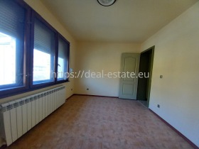 2 bedroom Shirok tsentar, Blagoevgrad 3