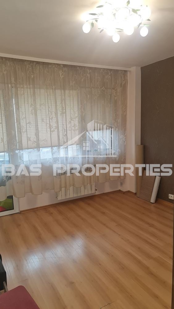À venda  2 quartos Sofia , Slatina , 80 m² | 19099632 - imagem [7]