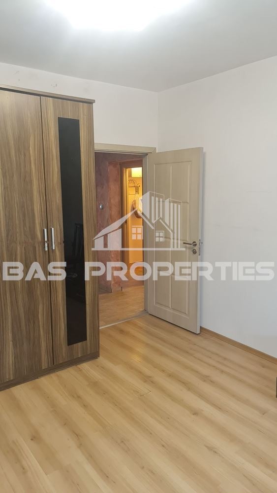 À venda  2 quartos Sofia , Slatina , 80 m² | 19099632 - imagem [6]