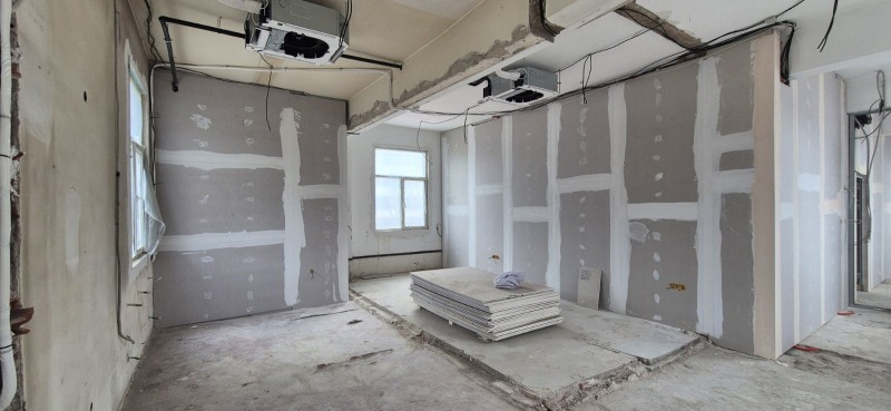 Продава  Офис, град Перник, Център • 56 000 EUR • ID 37023174 — holmes.bg - [1] 