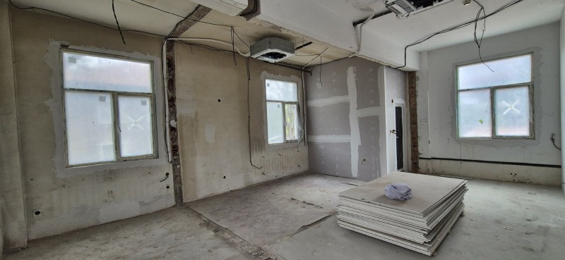 In vendita  Ufficio Pernik , Tsentar , 35 mq | 86850466 - Immagine [3]