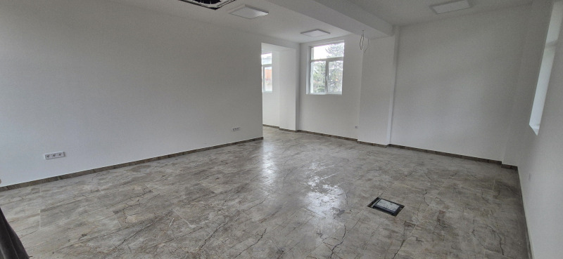 Продава ОФИС, гр. Перник, Център, снимка 4 - Офиси - 53389221