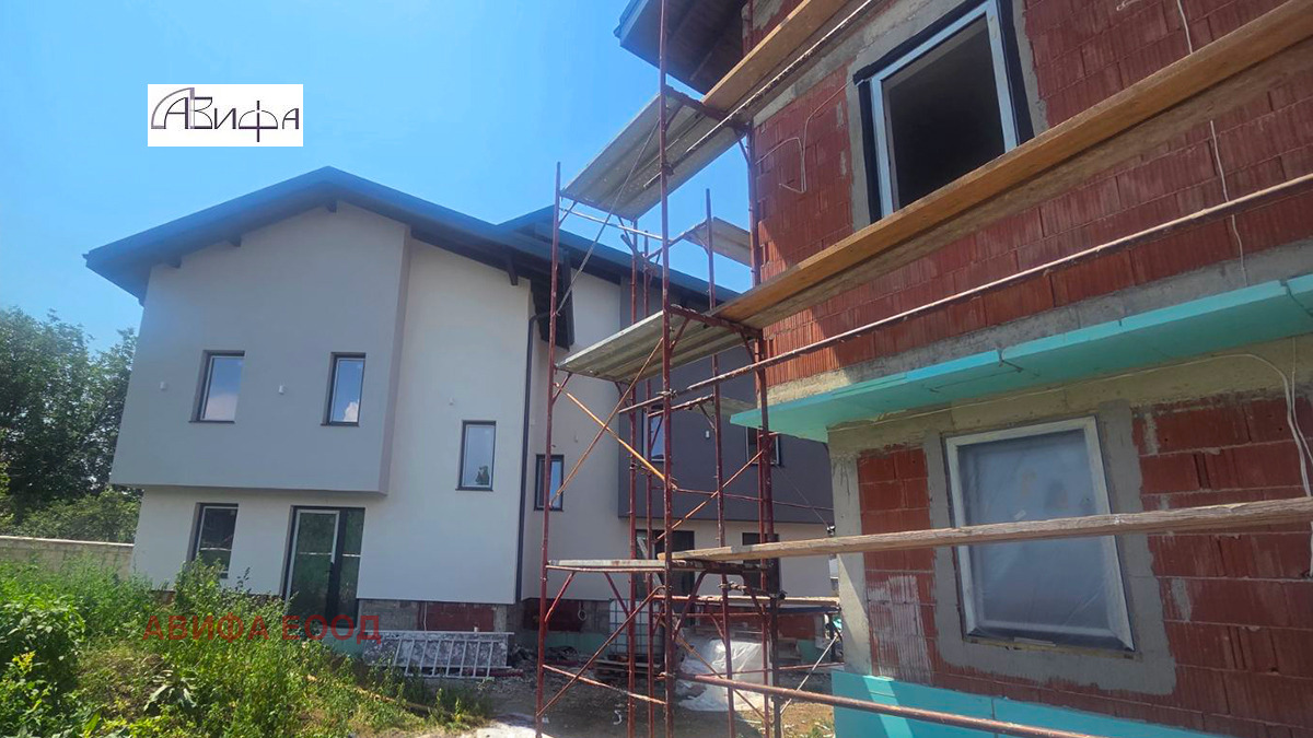 Продава КЪЩА, гр. Елин Пелин, област София област, снимка 2 - Къщи - 55142043