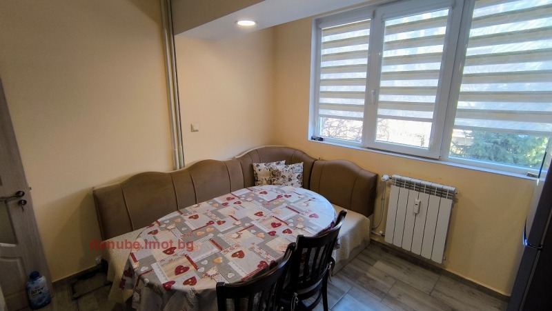 Продава 2-СТАЕН, гр. Русе, Възраждане, снимка 3 - Апартаменти - 53469030