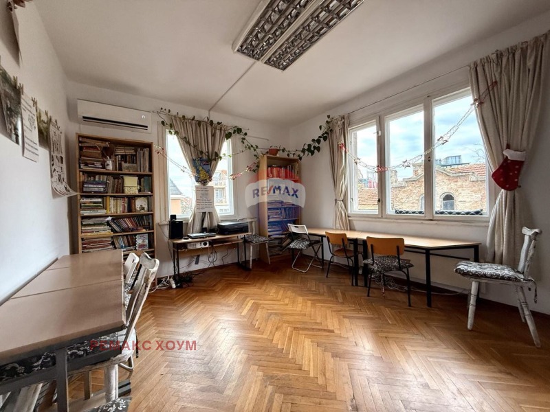 Продава 3-СТАЕН, гр. Варна, Център, снимка 6 - Апартаменти - 52863987