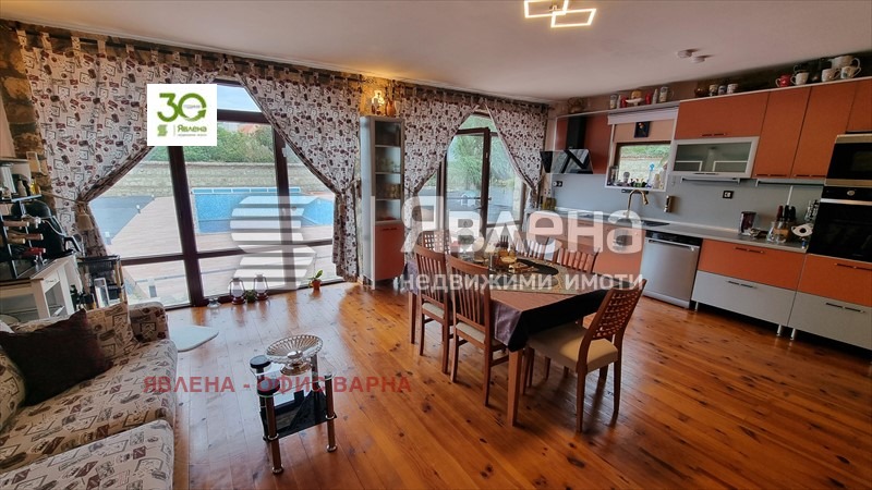 Eladó  Ház Varna , m-t Alen mak , 350 négyzetméter | 51238566 - kép [4]