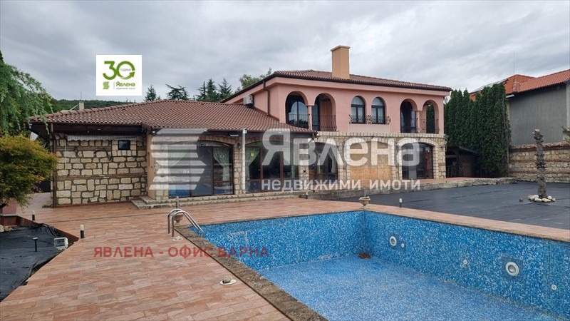 Eladó  Ház Varna , m-t Alen mak , 350 négyzetméter | 51238566 - kép [2]