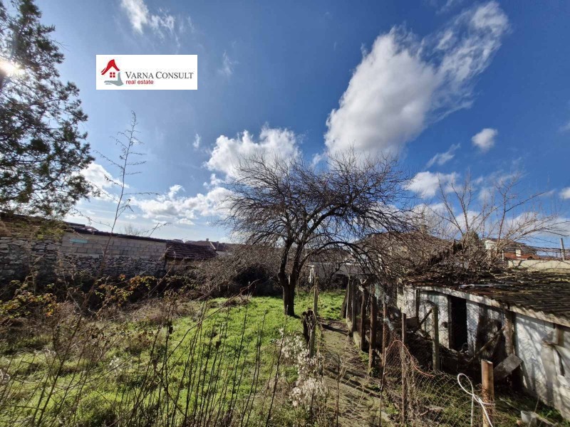 Продава КЪЩА, гр. Аксаково, област Варна, снимка 14 - Къщи - 53270214