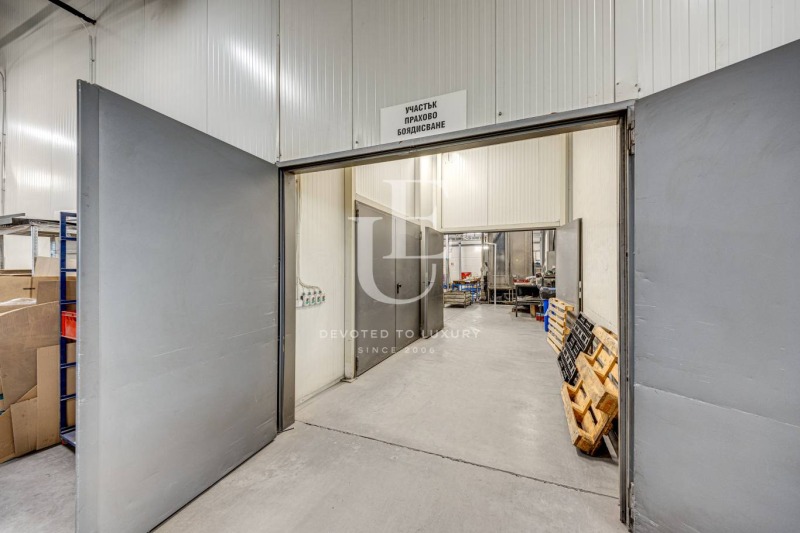 Продава ПРОМ. ПОМЕЩЕНИЕ, гр. София, Обеля, снимка 13 - Производствени сгради - 53082112