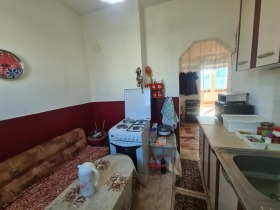 1 sovrum Dimitrovgrad, region Haskovo 3