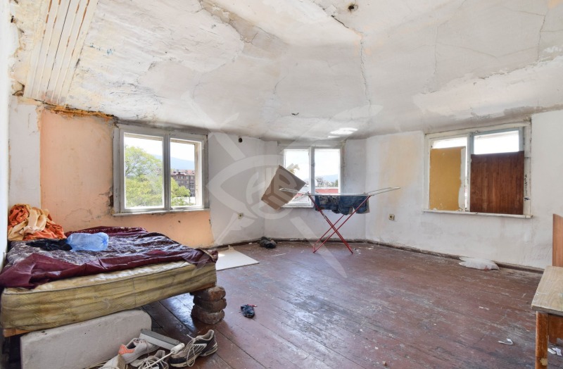 Продава  3-стаен град София , Център , 88 кв.м | 21995063 - изображение [2]