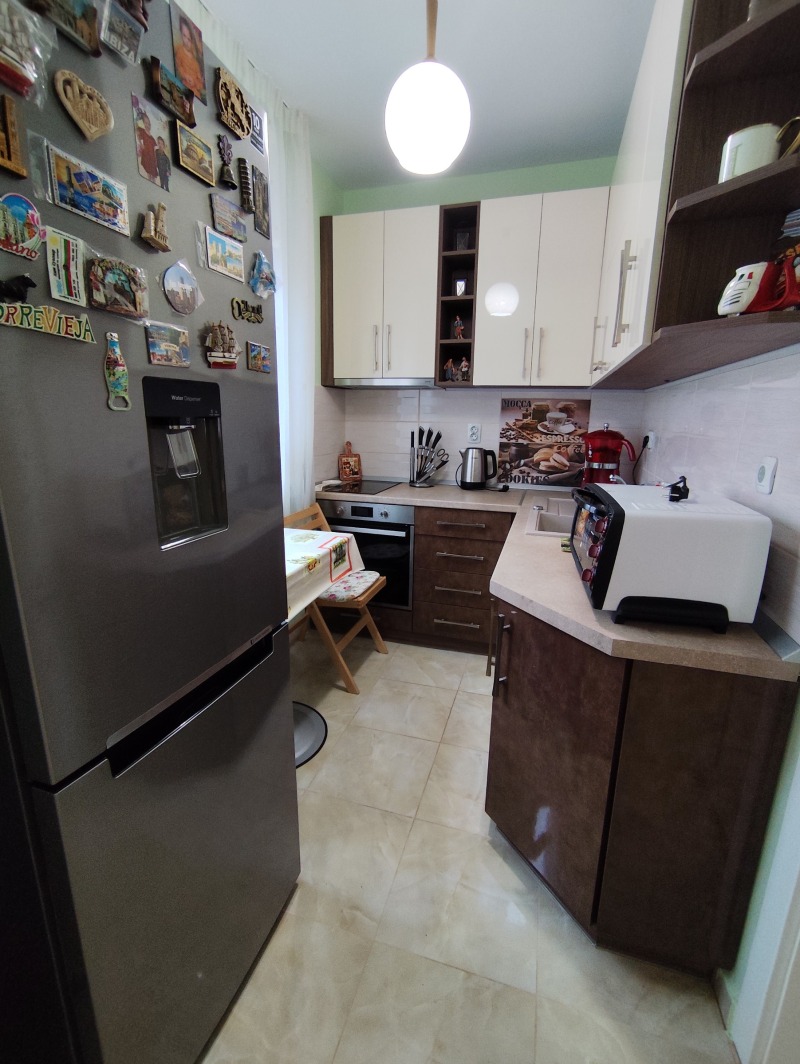 Продава 3-СТАЕН, гр. Стара Загора, Център, снимка 3 - Апартаменти - 53354187