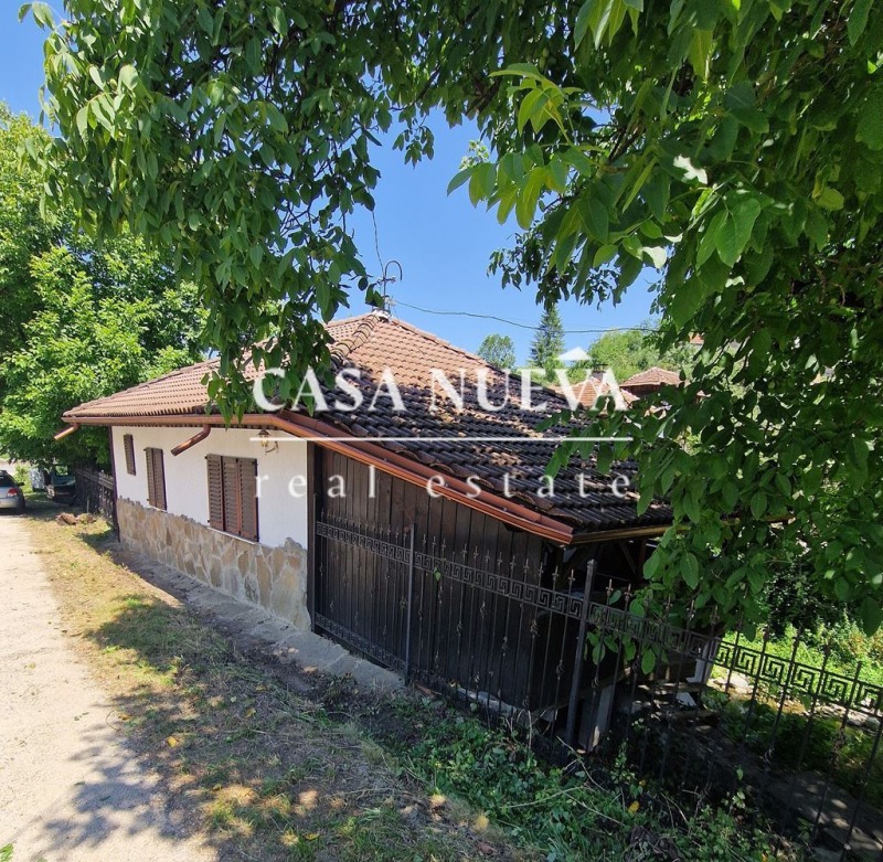 De vânzare  Casa regiunea Lovech , Cierni Vit , 70 mp | 66906895