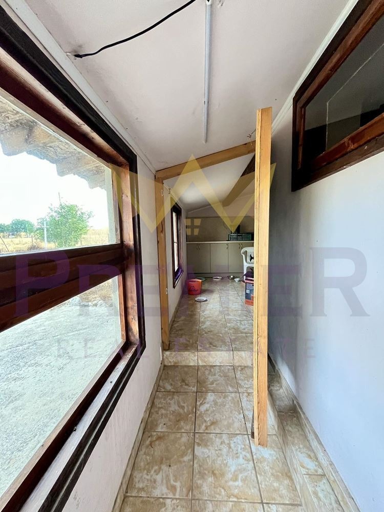 Продава КЪЩА, с. Змеево, област Добрич, снимка 12 - Къщи - 53429771