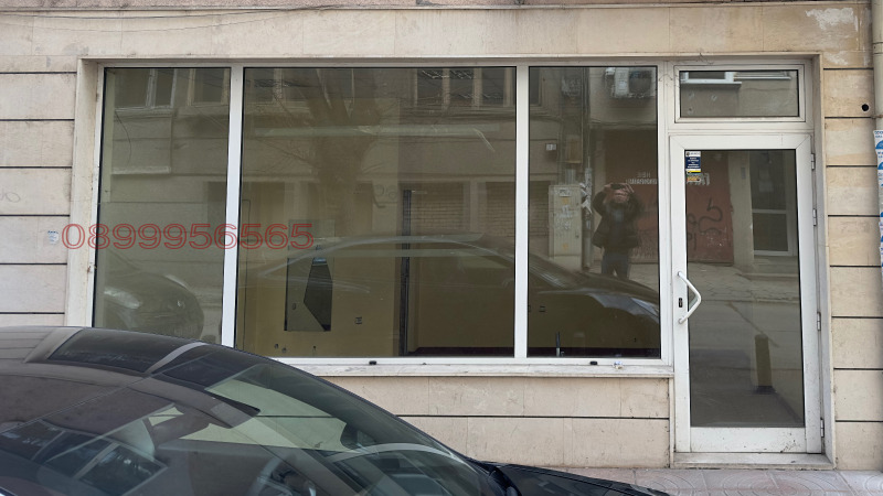 En venta  Comercio Plovdiv , Karshiyaka , 45 metros cuadrados | 84509500 - imagen [6]
