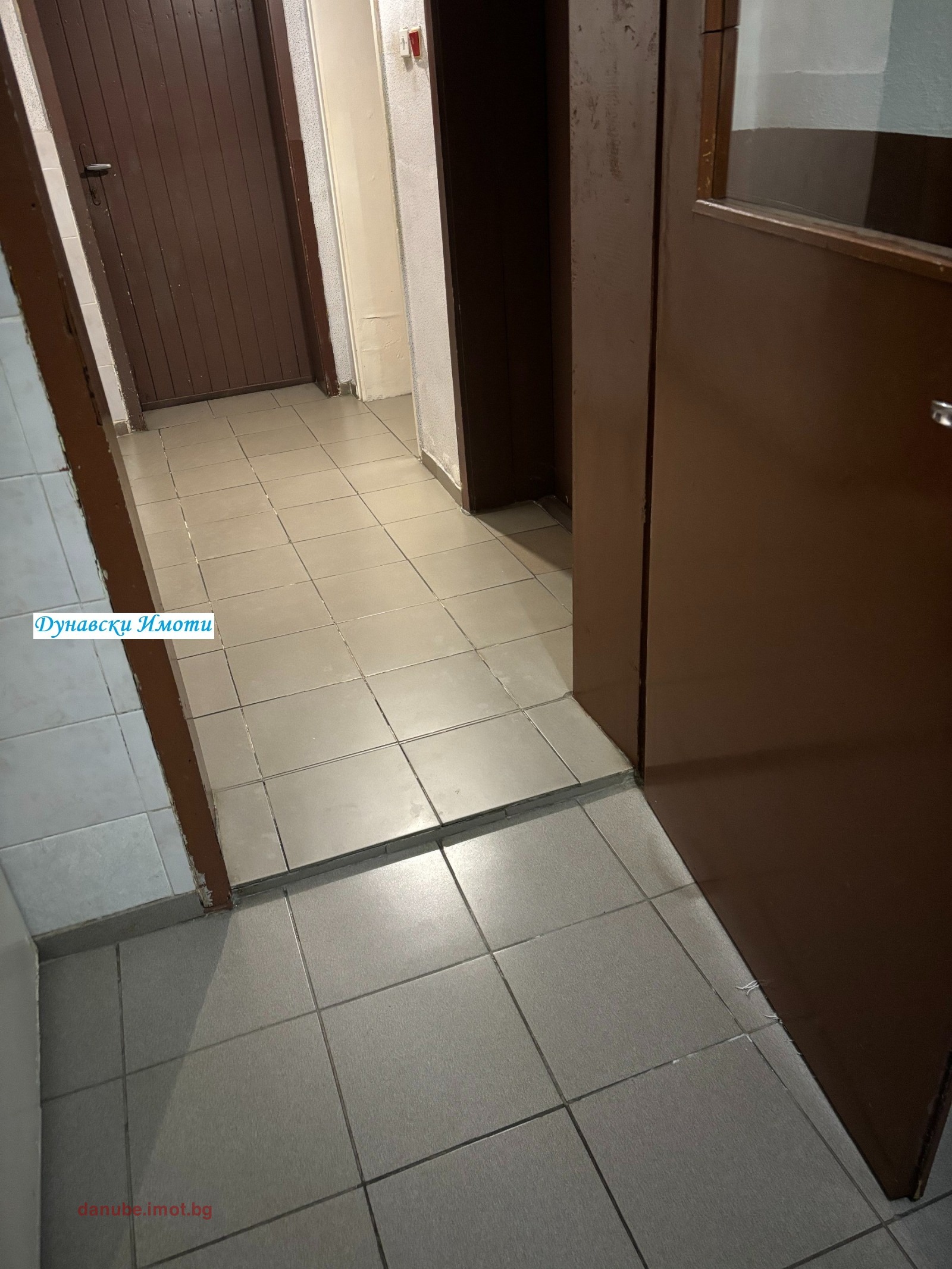 Продава 3-СТАЕН, гр. Русе, Дружба 2, снимка 3 - Апартаменти - 55656256