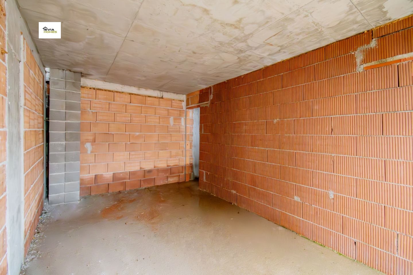 Продава 4-СТАЕН, гр. София, Зона Б-19, снимка 2 - Апартаменти - 54221523