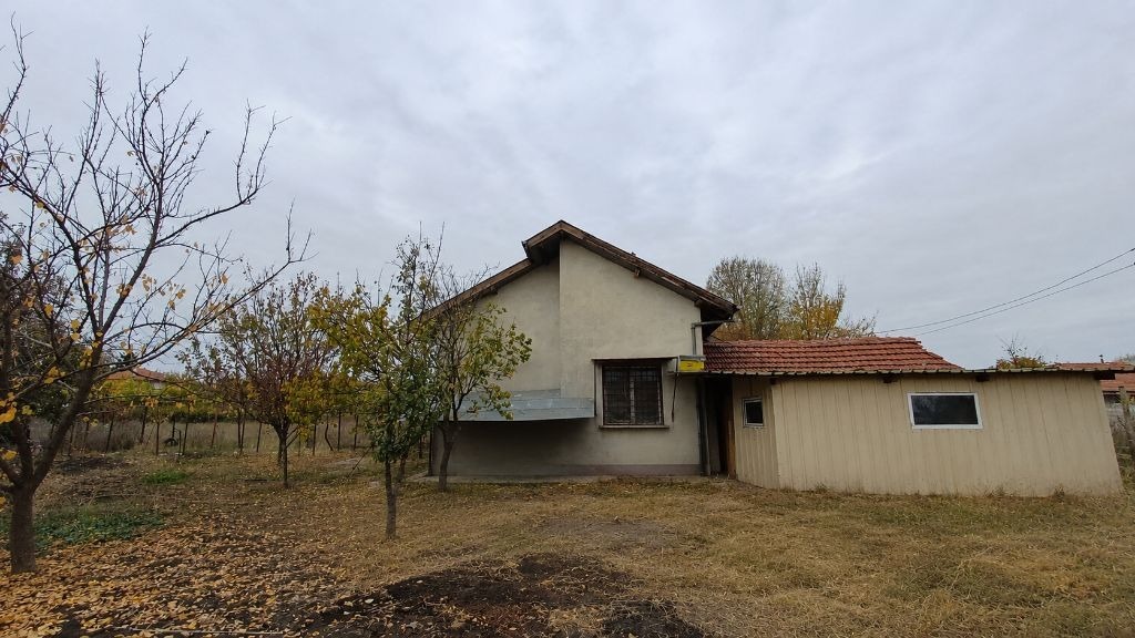 Продава КЪЩА, с. Арнаутито, област Стара Загора, снимка 2 - Къщи - 56007364