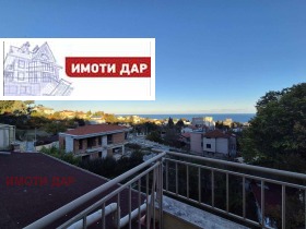 2 bedroom m-t Alen mak, Varna 1