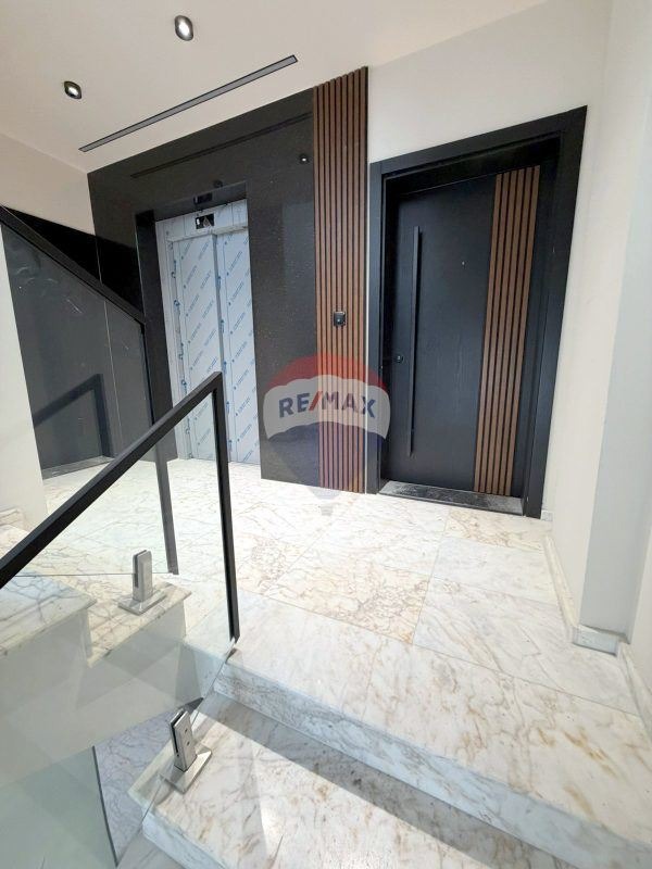 Продава 1-СТАЕН, гр. Варна, Бриз, снимка 9 - Апартаменти - 53875143