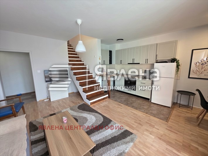 Продава 3-СТАЕН, гр. София, Младост 4