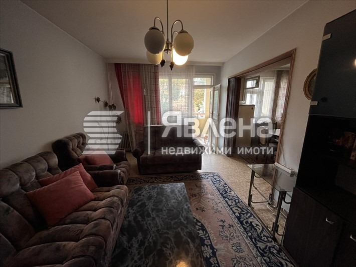 Продава 3-СТАЕН, гр. Пловдив, Център, снимка 3 - Апартаменти - 53556065