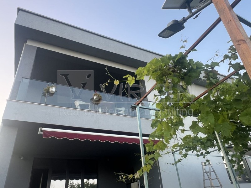In vendita  Casa Varna , m-t Gorna Traka , 330 mq | 63113600 - Immagine [3]