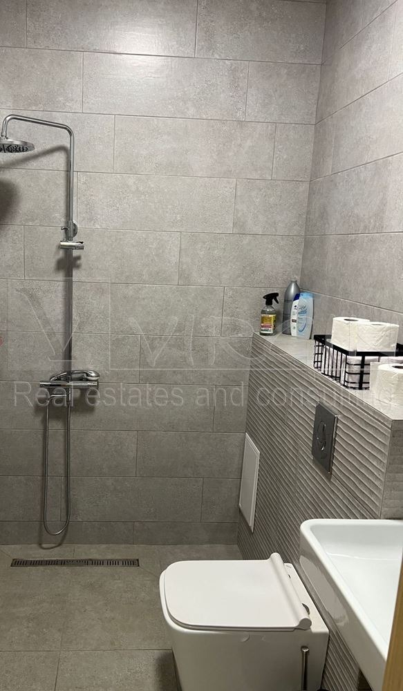 In vendita  Casa Varna , m-t Gorna Traka , 330 mq | 63113600 - Immagine [11]