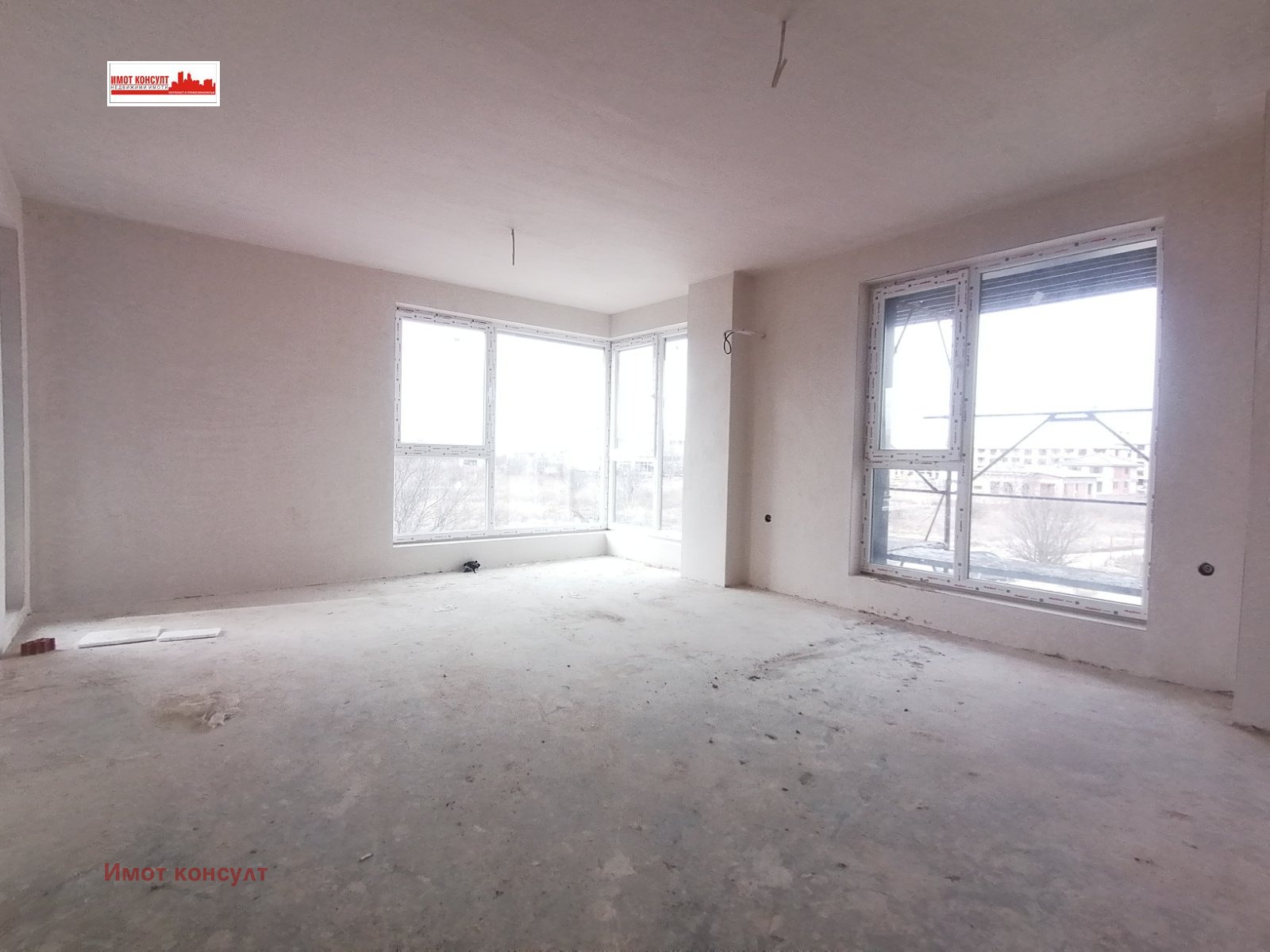 Продава 2-СТАЕН, гр. Пловдив, Остромила, снимка 2 - Апартаменти - 53560452
