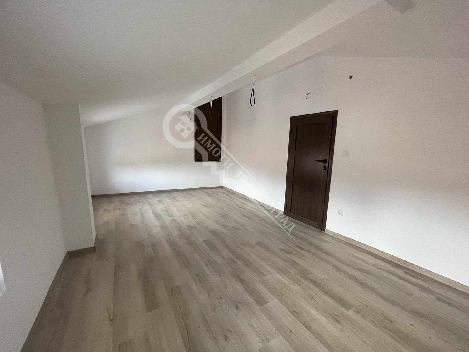 Продава КЪЩА, гр. Елена, област Велико Търново, снимка 8 - Къщи - 55583295