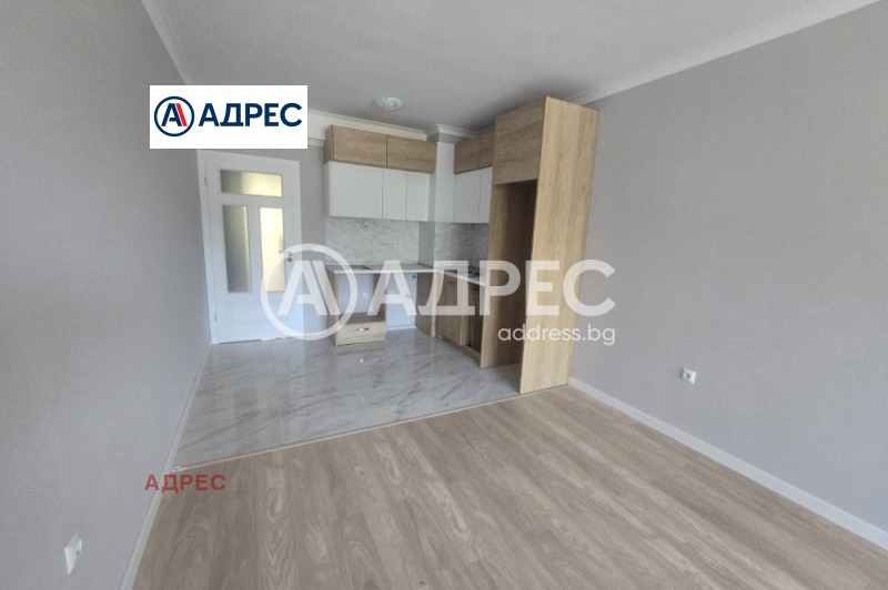 Продава  2-стаен град Варна , к.к. Св.Св. Константин и Елена , 78 кв.м | 53013335 - изображение [8]