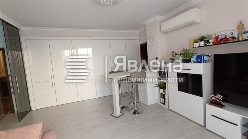 De vânzare  2 dormitoare Varna , m-t Evcsinograd , 113 mp | 70795346 - imagine [2]