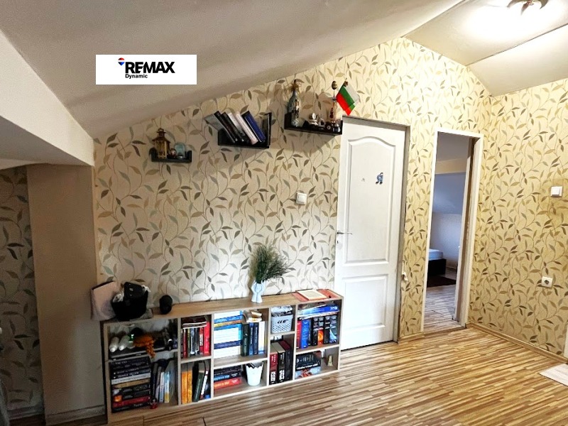 Продава КЪЩА, гр. Бургас, Акациите, снимка 3 - Къщи - 52463812